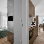 Anchor Apartment
