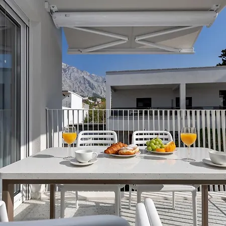 Apartment Anchor Baska Voda