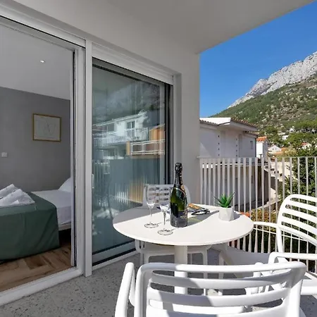 Apartment Anchor Baska Voda