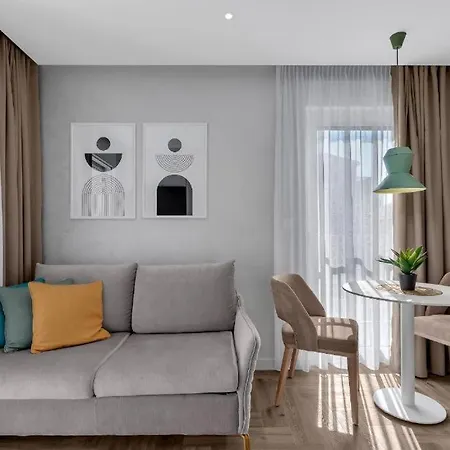 Apartment Anchor *