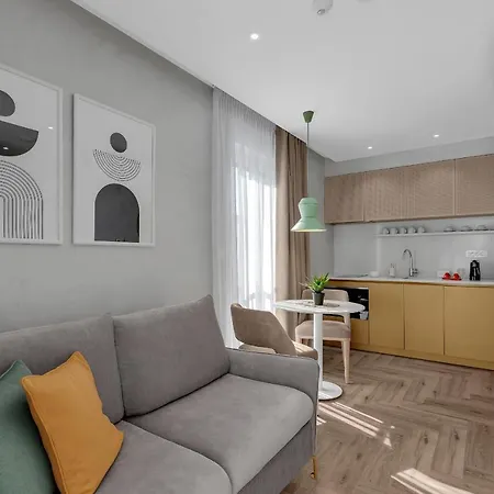 Anchor * באסקה וודה