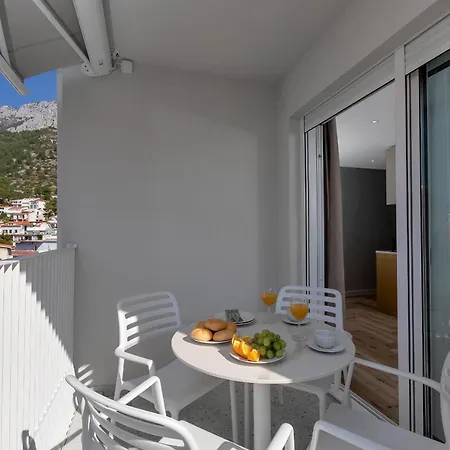 Anchor Apartman Baška Voda
