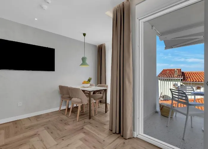 Anchor Apartment Baška Voda